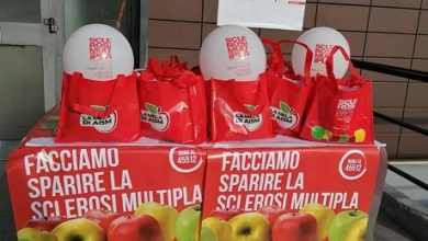 A Massa Carrara, la lotta alla sclerosi multipla continua con "La Mela di AISM".