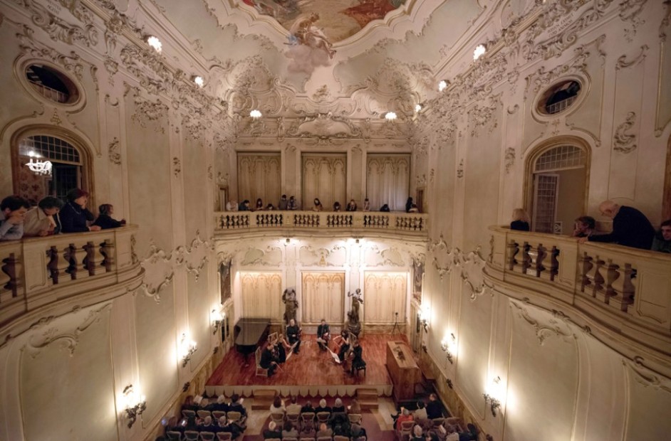 Accademia Chigiana e CRI Tosco Emiliano, spettacolo al Teatro dei Rinnovati.