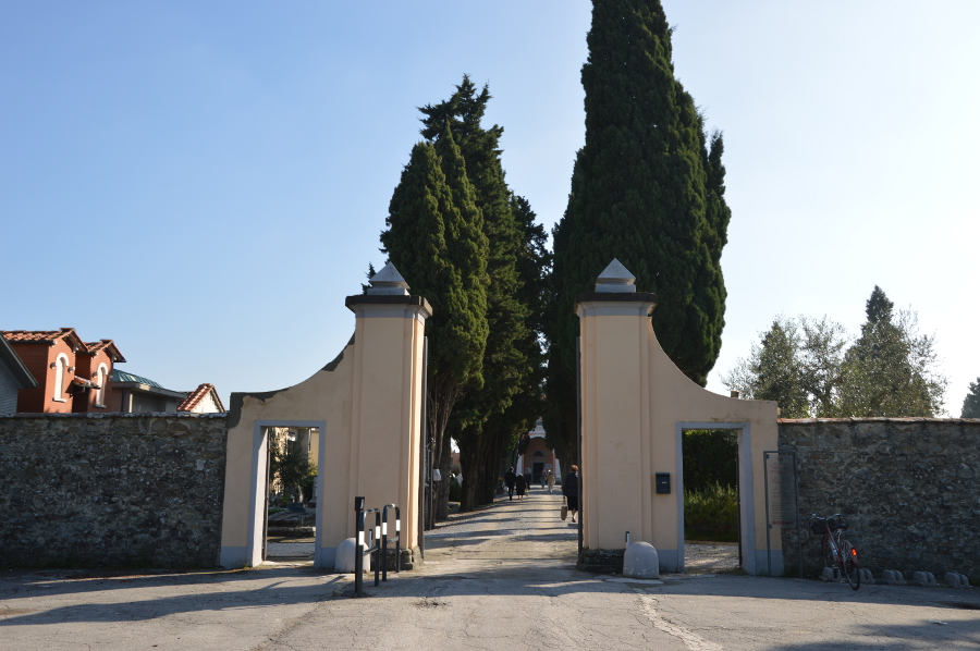 Apertura cimitero e aggiunta presidi mobili in occasione Commemorazione defunti.