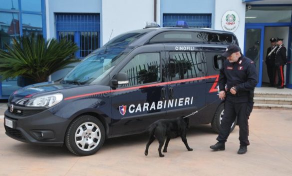 Arrestato per possesso di hashish con bilancia.