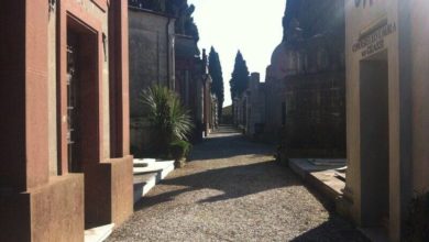 Bagni cimitero Sarzana ristrutturati per ripristinarne l'uso
