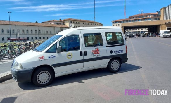 Bando online per finanziare taxi per disabili, incremento della flotta.