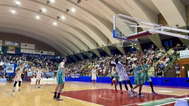 Pielle Livorno vince contro Del Fes Avellino con 66-64, cuore biancoblù trionfa al PalaMacchia, irpini sconfitti.