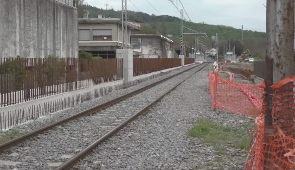 Blocco treni nel weekend per lavori di raddoppio.