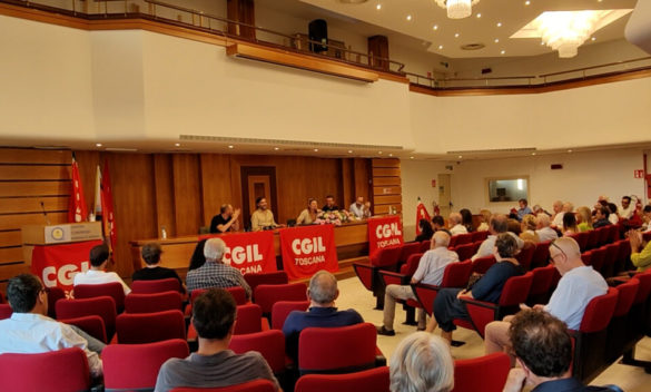 CGIL organizza convegno "La via maestra - Insieme per la Costituzione" a Massa - NoiTV