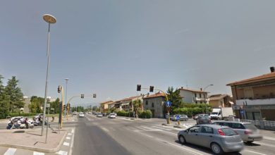 Cantieri bloccano Via Fiorentina, commercianti penalizzati.