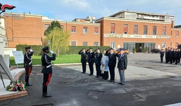 Carabinieri di Livorno commemorano disastro aereo a Capraia.