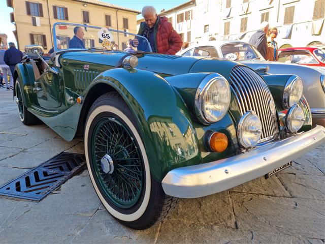 Castiglion Fiorentino, raduno turistico auto storiche "Ruote nella Storia" l'8 ottobre