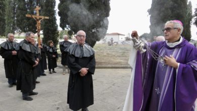 Celebrazioni per i defunti nei cimiteri di Prato, Misericordia e Chiesanuova.