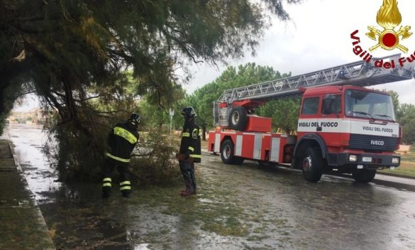 Chiusura scuole e aree verdi in vari comuni toscani a causa del maltempo