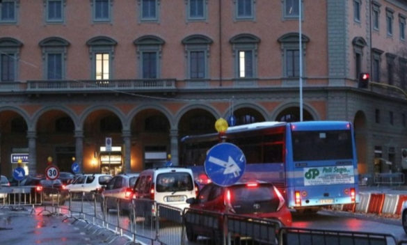 Comune Firenze richiede danni per fuga gas in p.zza Libertà che ha paralizzato la città.