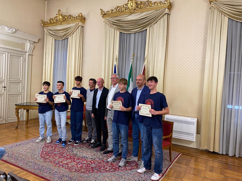 Consegnate borse di studio Drass ai cestisti Don Bosco