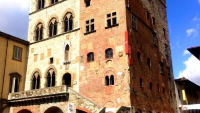 Consolidamento a Palazzo Pretorio dopo distacchi pietra serena.