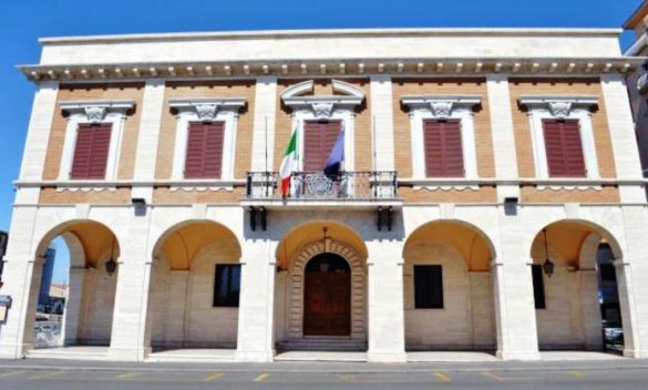 Deceduto Gimes Grassi, leggendario usciere in Provincia di Livorno