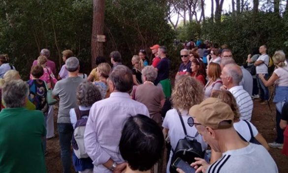 Eccezionale partecipazione, 600 visitatori alle guide nel bosco di Villa Rodocanacchi.