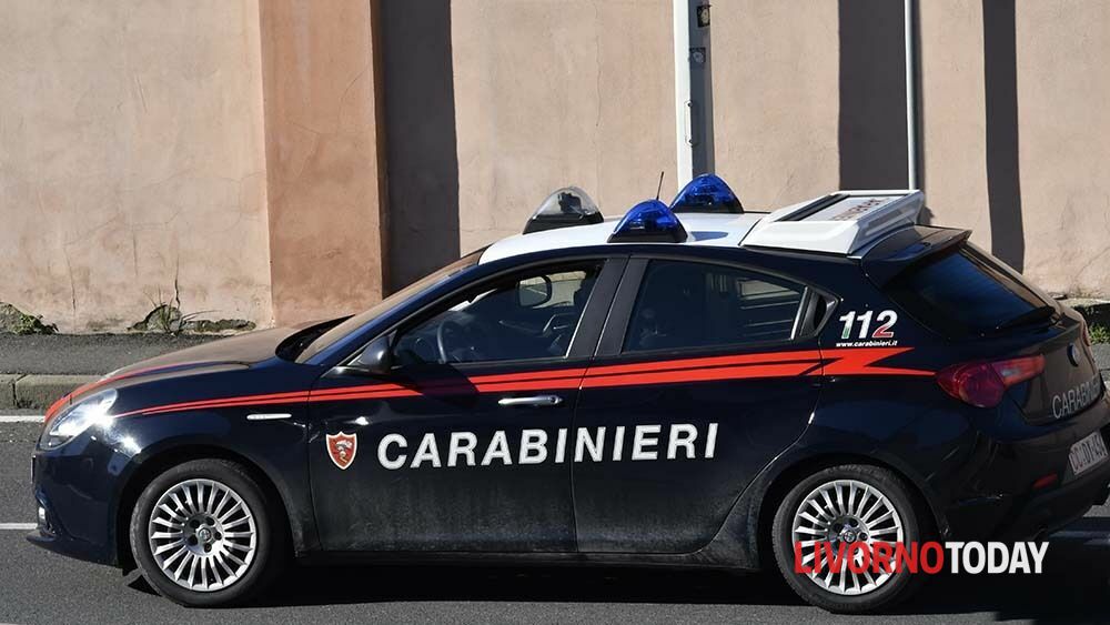 Licenziato per sua colpa, aggredisce ex collega.