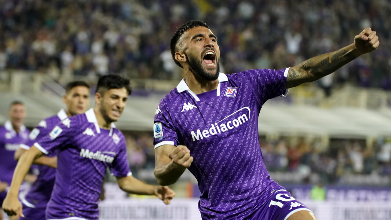 La Fiorentina vince 3-0 contro il Cagliari, tris viola, rossoblù in difficoltà