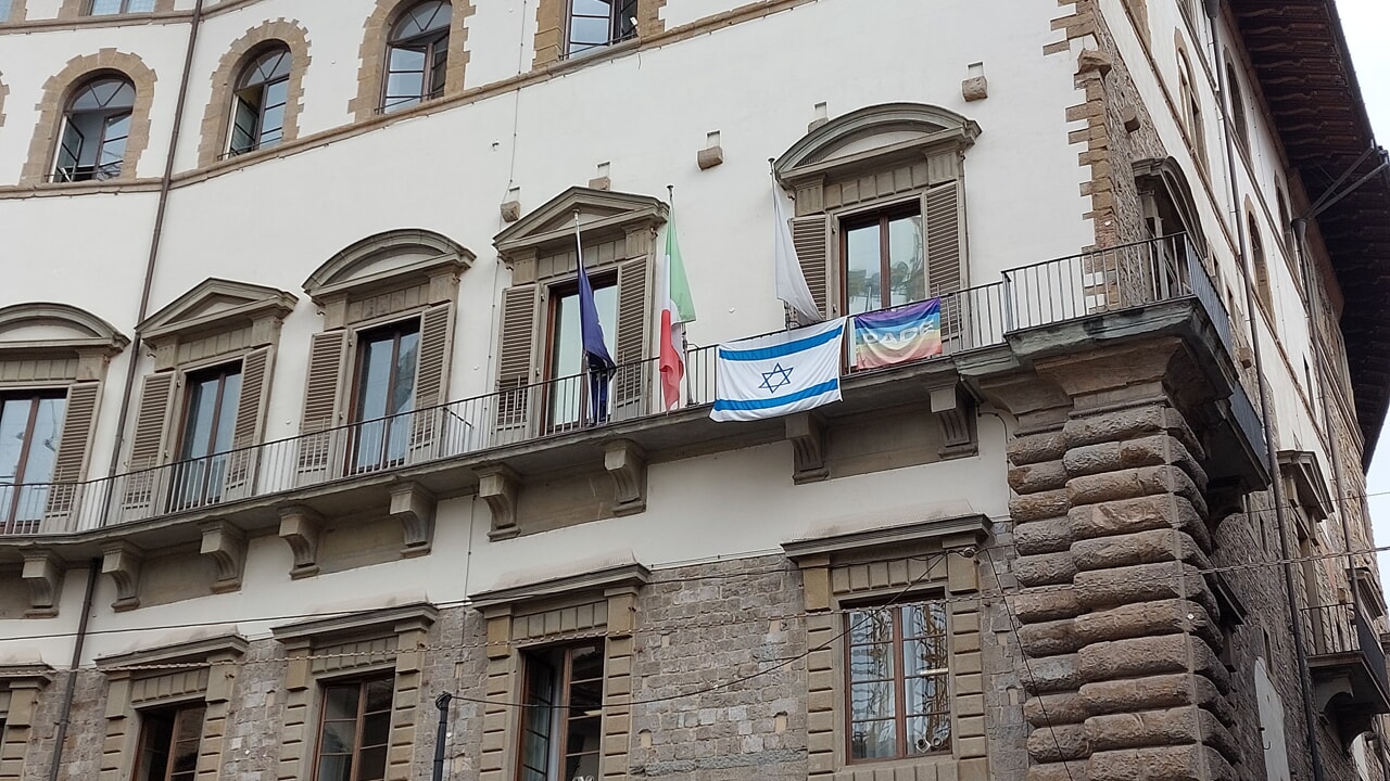 Doppia manifestazione a Firenze, solidarietà per Israele e Palestina.