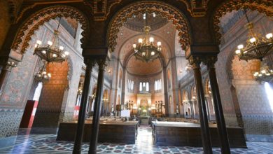 Firenze rafforza la sicurezza nella Sinagoga in seguito all'attacco di Hamas a Israele.