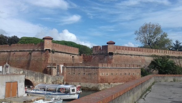 Fortezza Nuova di Livorno, accessibilità migliorata con nuovi percorsi e più alberi.