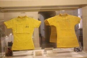 Gino Bartali's (restored) jerseys at Santa Petronilla - Il Cittadino Online.