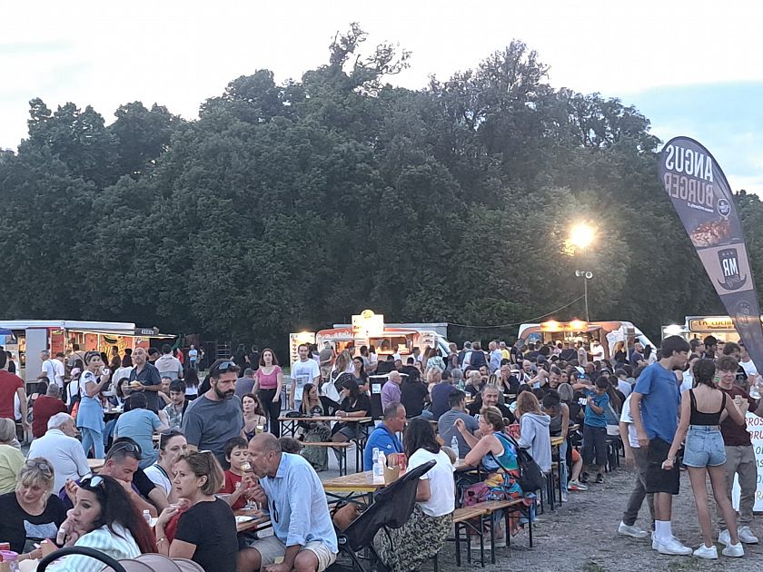 I food truck ritornano a fare tappa nelle piazze.