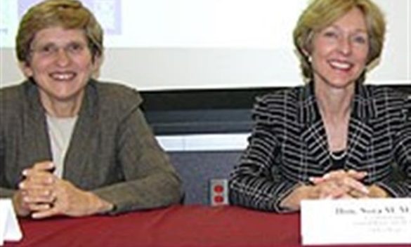 I punti forti e deboli del sistema giudiziario statunitense esaminati a Siena da Nora Manella e Laurie Levenson.