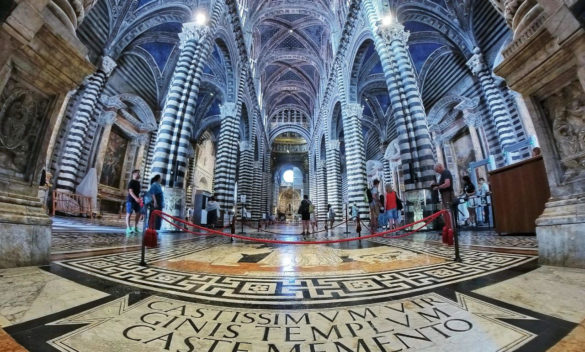 Il Duomo di Siena, il pavimento alchemico dell'arte.