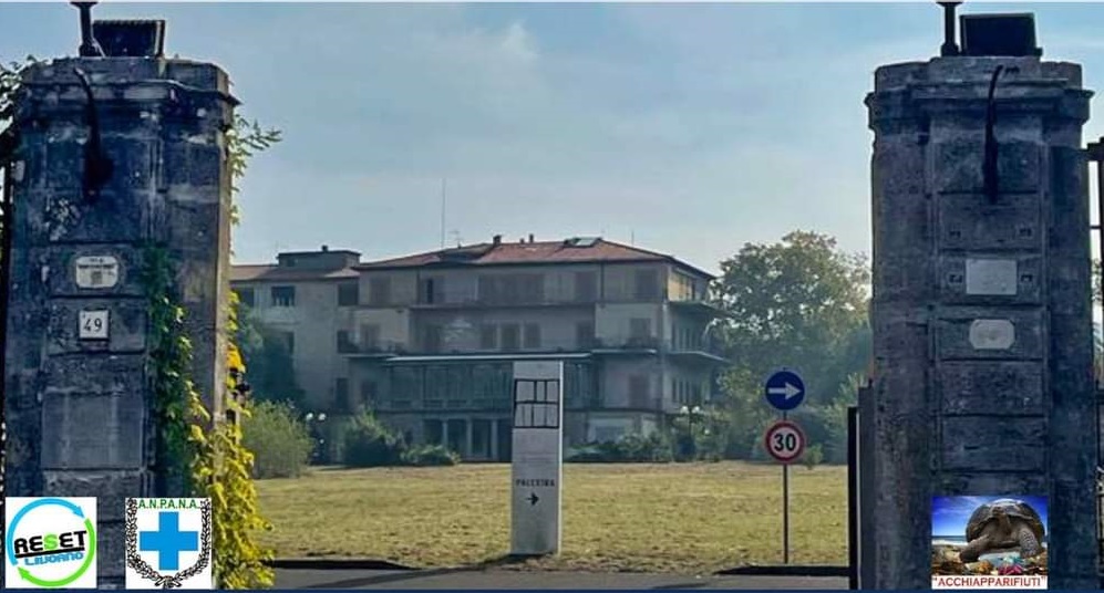 Il parco di Villa Rodocanacchi apre al pubblico, Reset organizza la pulizia del bosco.