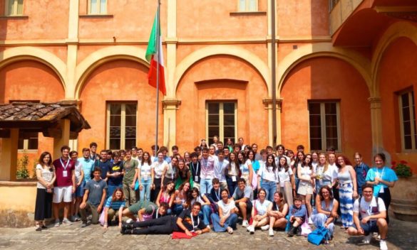 Il percorso di Emma Idra, Dal Balbo di Casale al campus estivo della Normale di Pisa.