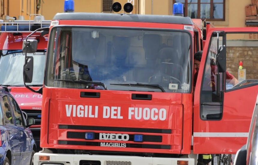 Siena, pollicino rompe un tubo del gas in via di Città