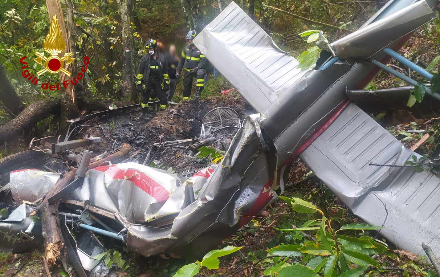 Incidente aereo a Carrara, elicottero cade in modo imprevisto