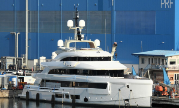 Livorno launches 67-meter superyacht, Benetti FB284 - SuperYacht24