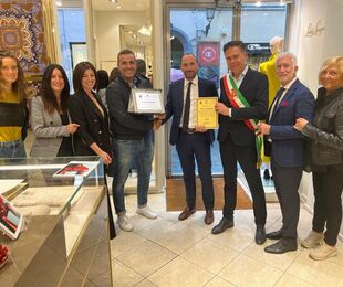 Luisa Spagnoli, la boutique pisana festeggia 60 anni