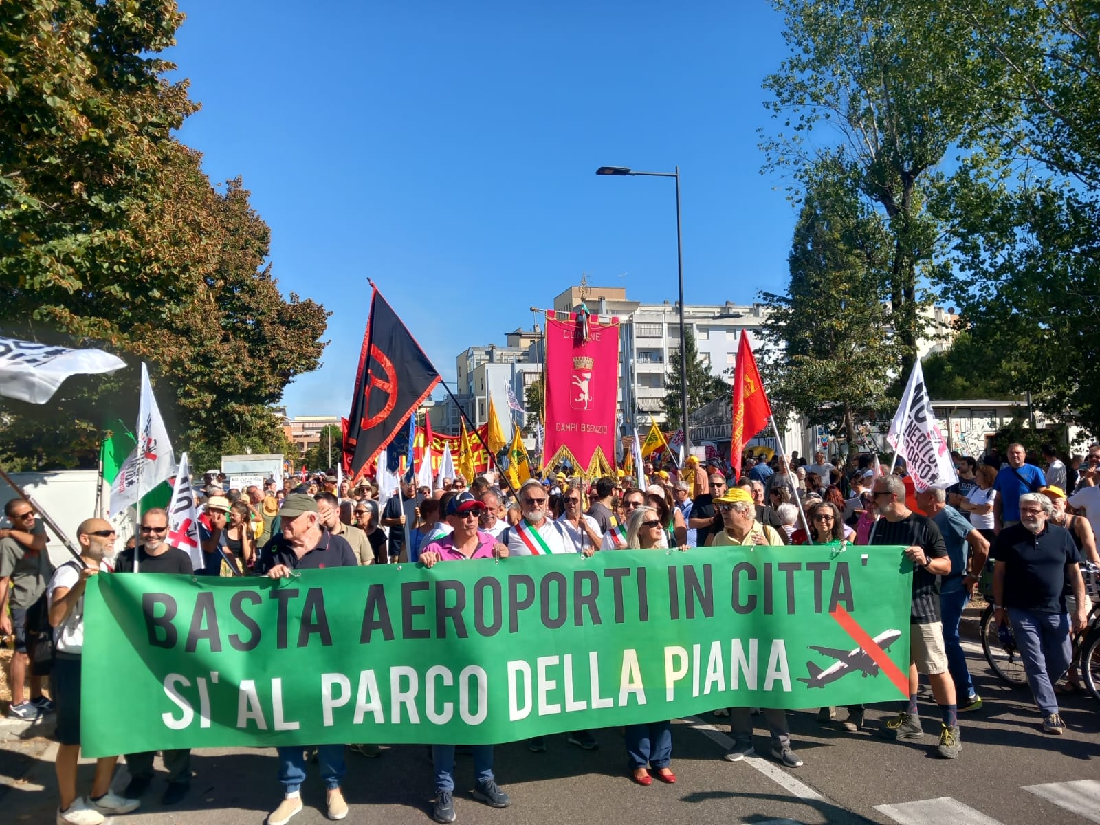 Manifestazione contro la nuova pista, Sinistra Italiana presente con Campi.