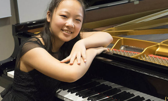 Monica Zhang trionfa alla Livorno Piano Competition presso la Fondazione Teatro Goldoni.