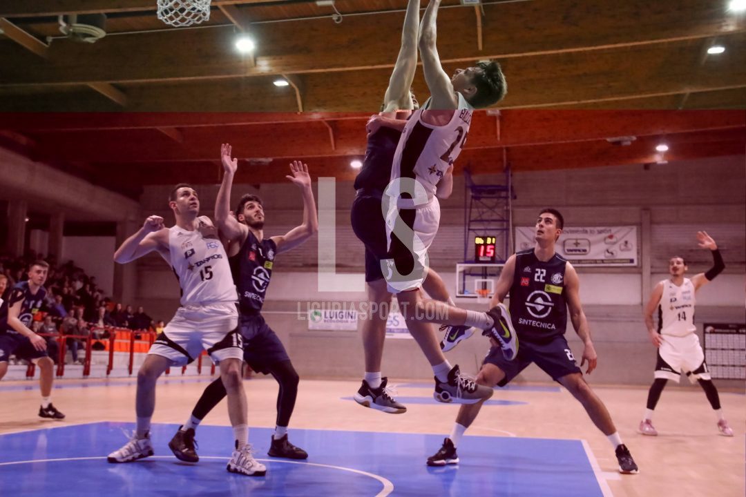 PalaSprint festeggia, Tarros vince contro Arezzo - Liguriasport.