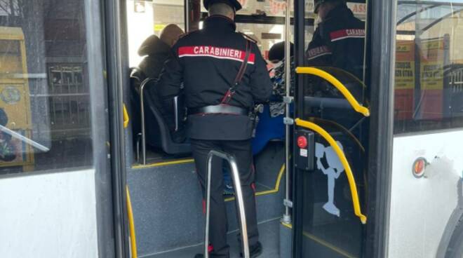 carabinieri bus ribolla