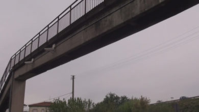 Pistoia, incidente con calcinacci dal ponte pedonale - Notizie