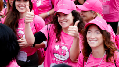 Ragazze alla PittaRosso Pink Parade