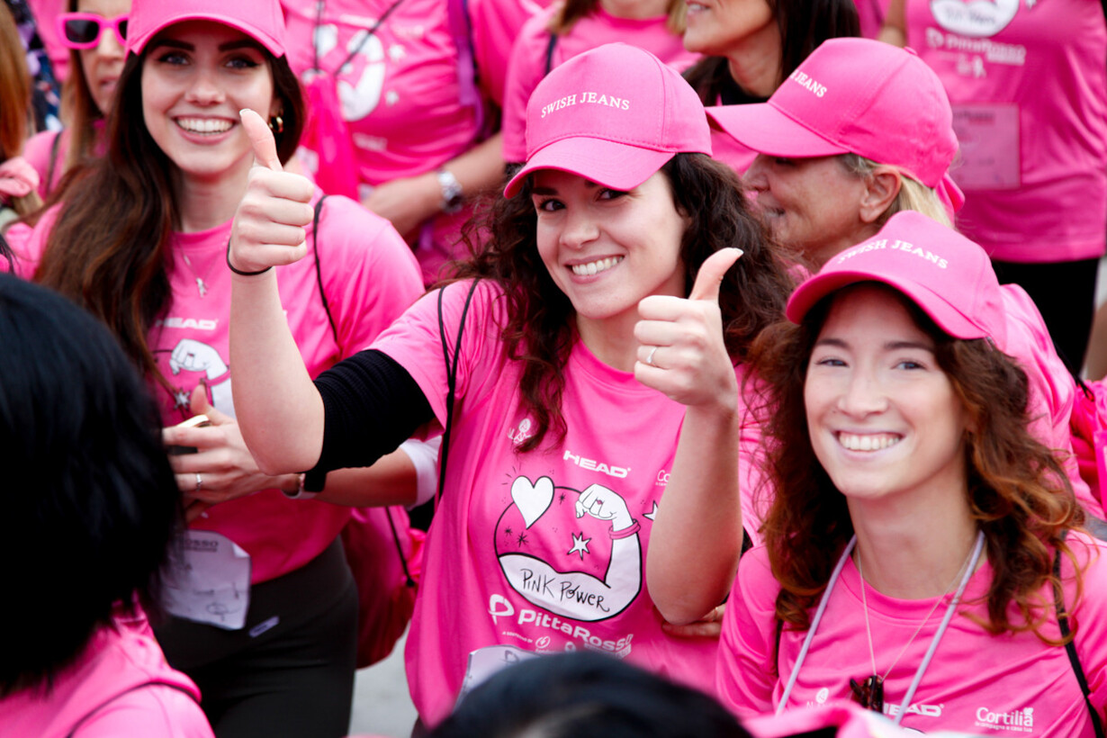 Ragazze alla PittaRosso Pink Parade