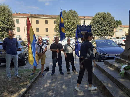 Provincia di Lucca ospita 'Una rosa per Norma Cossetto' in un toccante resoconto.