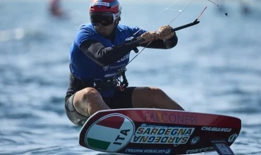Record di windsurf da Sardegna a Livorno, 200 miglia conquistate in 9h e 45min