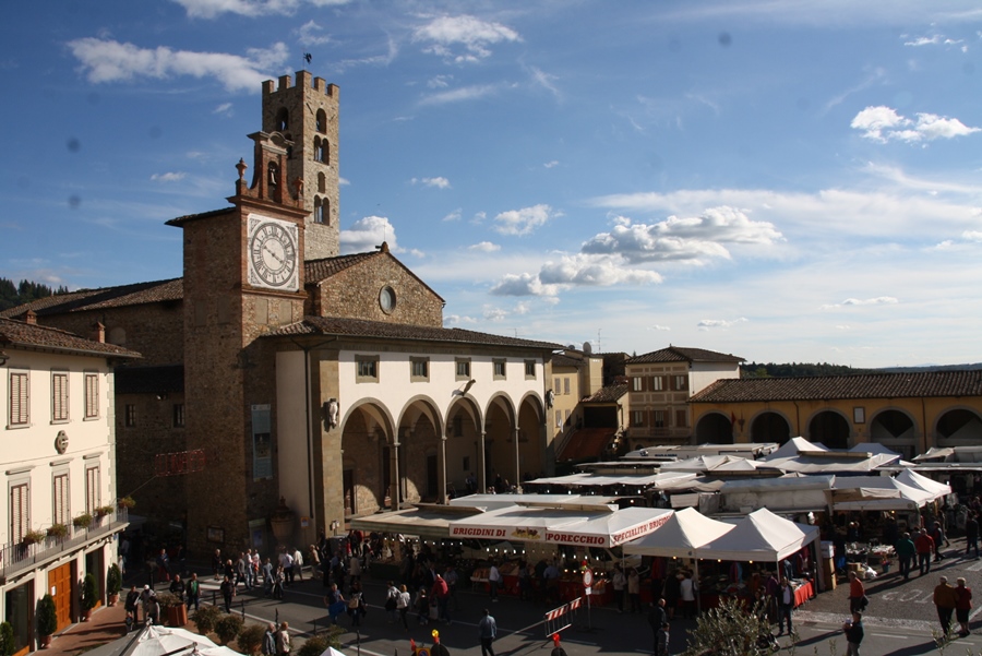 Riassunto, Asl e Società della Salute sud est presentano stand informativo alla Fiera di San Luca a Impruneta.