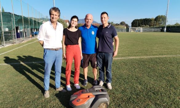 Robot tosaerba per Campo Sportivo "La Coronella-Paolo Fatticcioni" di Nodica – Sostenibilità ambientale.