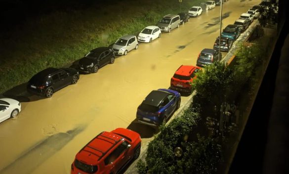San Marino, colpita da maltempo, è sommersa da fango.