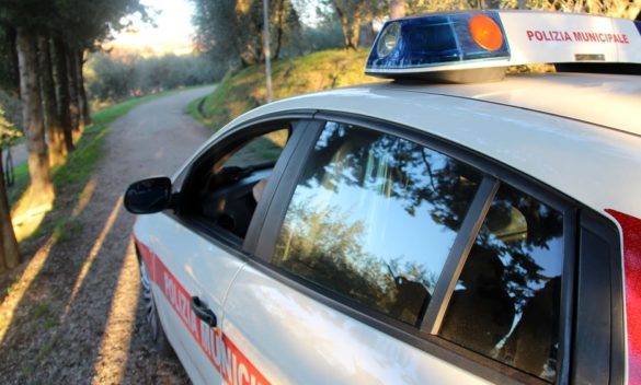 Scoperti giovani ubriachi al Pionta al posto di scuola, rischio sanzioni gravi.