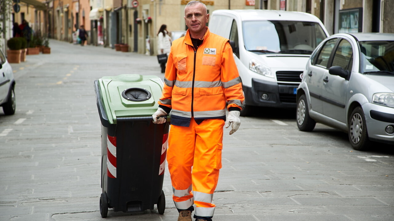 Sei Toscana cerca addetti per raccolta e spazzamento, aperte le selezioni