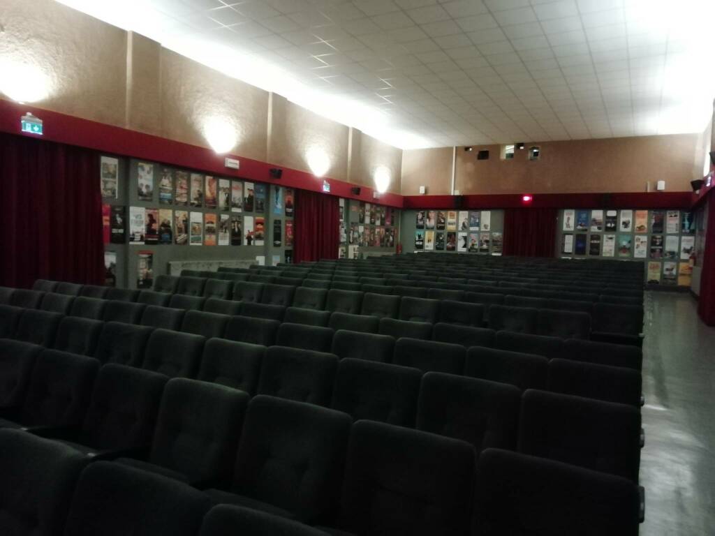 Serata al Cinema Italia, omaggio al Giappone in Città della Spezia.