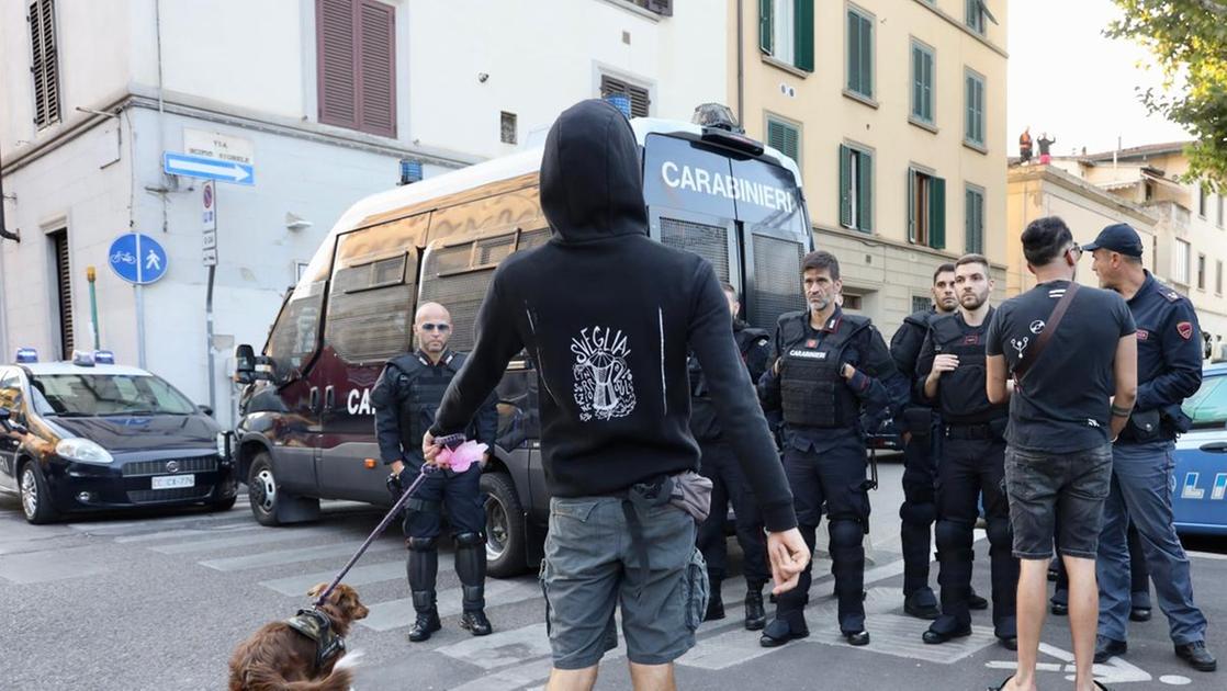 Sgombero in corso a Firenze, ex circolo del Romito interessato.